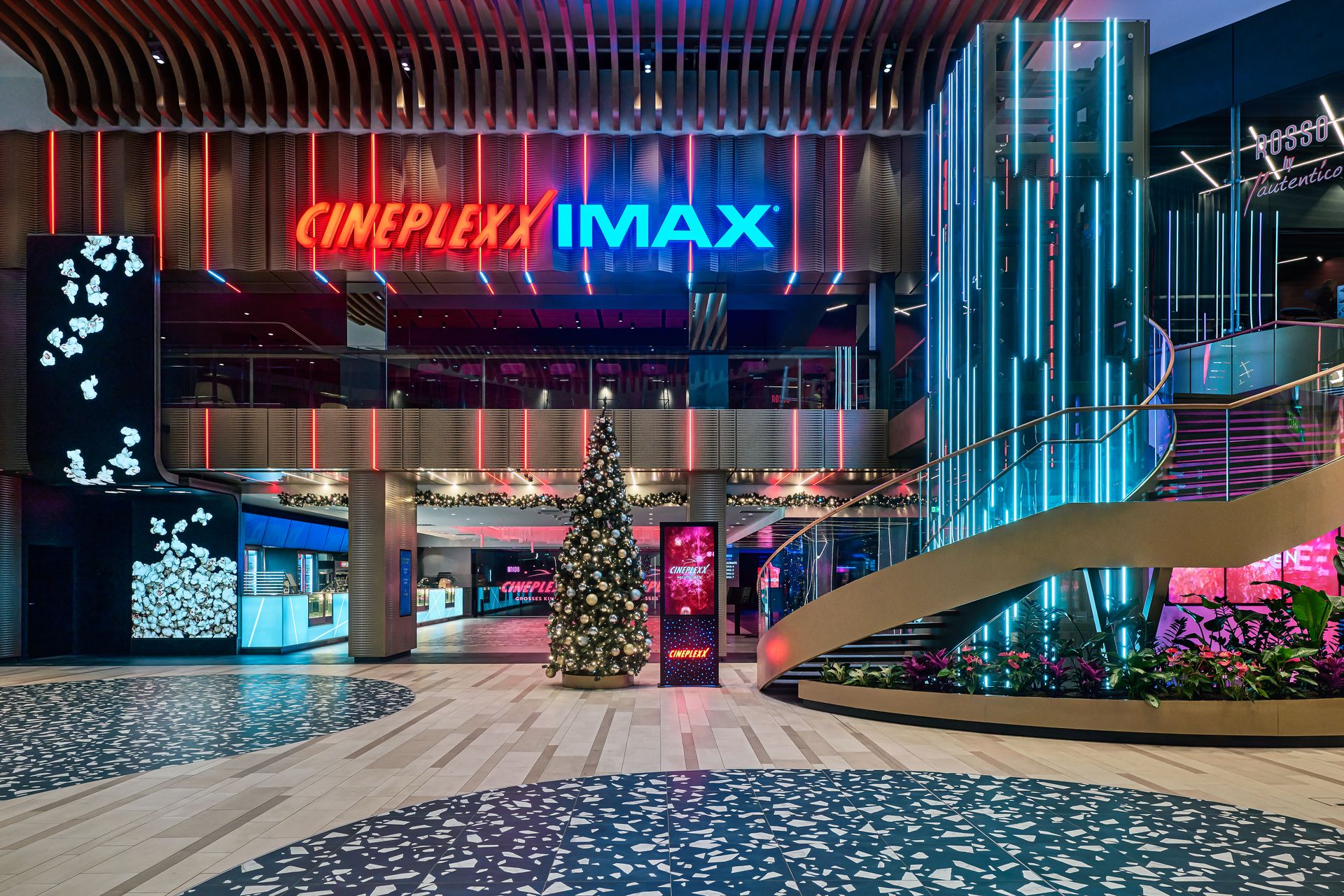 Ss Cineplex Cineplexx Westfield SCS setzt die Messlatte für Österreichische ...